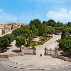 Foto storiche di Bitonto ricostruite con l'AI