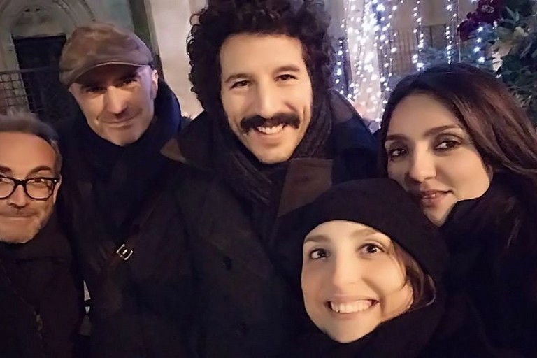 Foto di gruppo con Ambra Angiolini a Bitonto