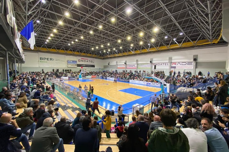 La grande cornice di pubblico per Virtus Matera-Sporting Club Bitonto di Serie D