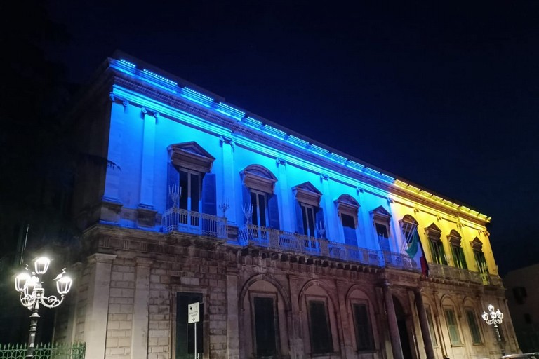 Palazzo Gentile illuminato