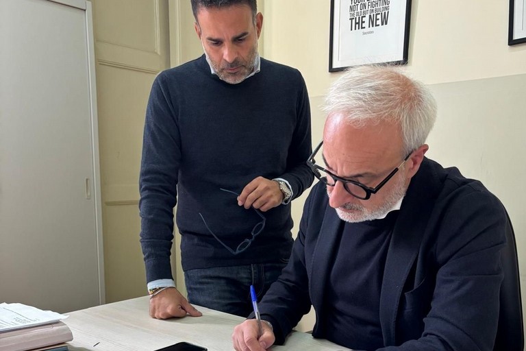 Ricci firma