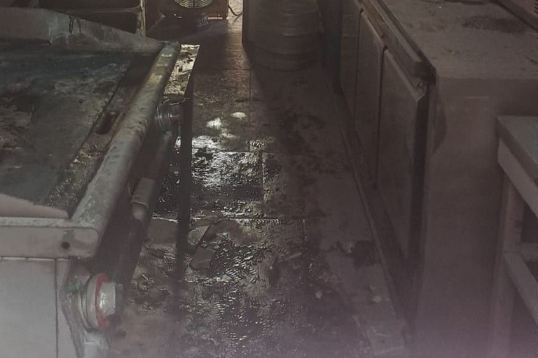 Incendio locale piazza Marconi