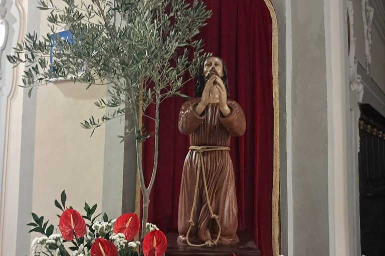 Statua di Gesù Cristo al Getsemani - Misteri Bitonto
