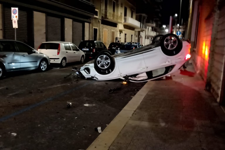 L'incidente stradale avvenuto in via Mazzini