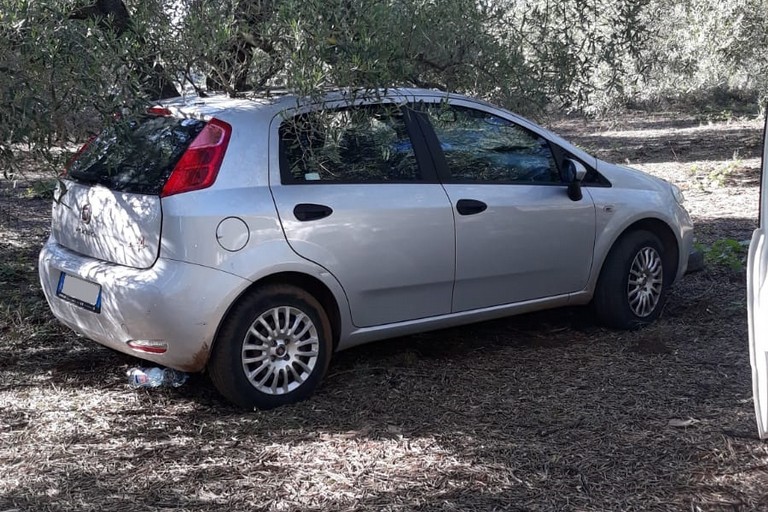 La Fiat Grande Punto recuperata dal Consorzio Custodia Campi