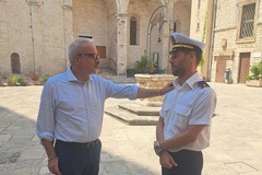 Ferragosto, il sindaco di Bitonto accoglie il nuovo ufficiale di Polizia Locale