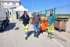 Il sindaco di Bitonto in visita ai lavoratori del CCR nel giorno di Pasquetta