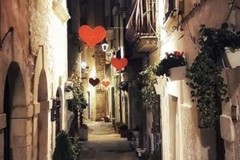 San Valentino tra versi, musica e degustazioni a Bitonto