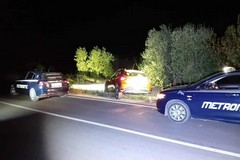 Rubano un'auto, ma arriva la Metronotte. Ladri in fuga verso Palombaio