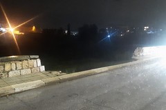 Maltempo su Bitonto: crolla parapetto sul ponte di via Solferino