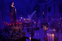 Giovedì Santo, si rinnova la tradizionale visita ai "sepolcri" - FOTO