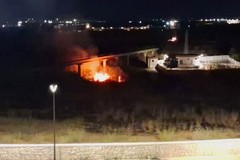 Ancora un incendio a Lama Balice: fiamme nella zona di via Burrone