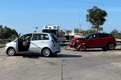 Scontro tra due auto sulla Bitonto-Giovinazzo: quattro feriti