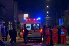 Attraversa la strada ed è travolta da un'auto: 80enne muore a Palombaio