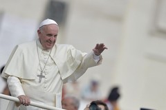 Decennale pontificato Papa Francesco, gli auguri di Mons. Satriano