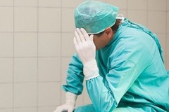 Rischio burnout per gli operatori sanitari che combattono il Covid