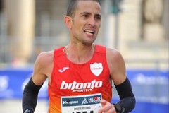 Maratona di Valencia, record personale per il bitontino Antonio Saracino
