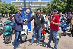 Mariotto, successo per la Gimkana degli scooter d’epoca in piazza Roma