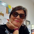 Standing ovation e applausi per l'ultimo giorno di scuola di Carmela Rossiello - VIDEO