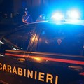 Tenta furto in casa calandosi dal tetto: arrestato un 43enne