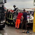 Schianto sulla sp231: tre veicoli coinvolti e 5 feriti