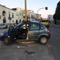 Auto contro un semaforo a Bitonto: muore 41enne