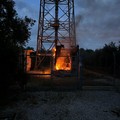 A Bitonto in fiamme un ripetitore Vodafone