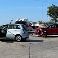 Scontro tra due auto sulla Bitonto-Giovinazzo: quattro feriti