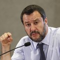 Famiglia travolta da una moto, il post di Salvini: «Buon viaggio, Gaetano»