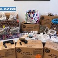 Armi, droga e un'auto rubata nel garage: arrestata una coppia di Bitonto