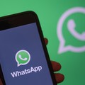 Insidie digitali, occhio alle nuove truffe via sms e Whatsapp