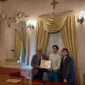 Il campione europeo Nicola Lomangino premiato in una cerimonia ufficiale a Palazzo Gentile