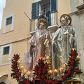 In migliaia a Bitonto per la festa esterna dei Santi Medici - LE FOTO