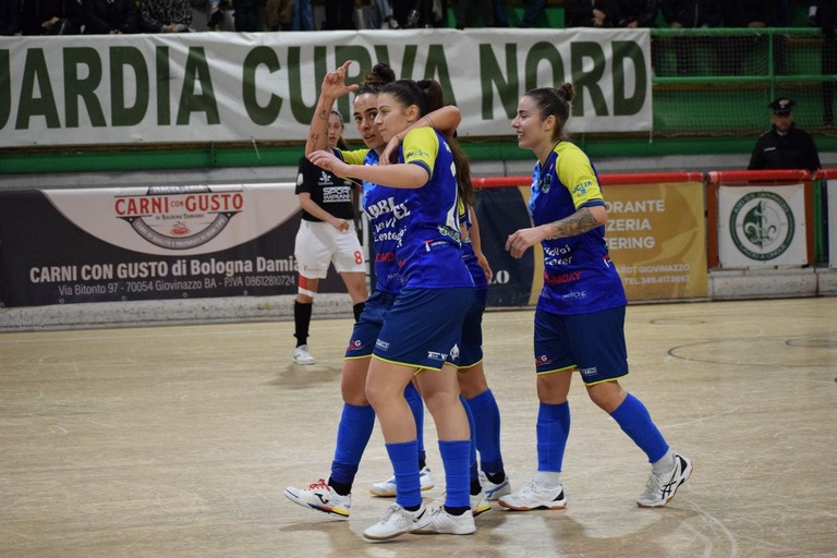 Bitonto C5 femminile. <span>Foto Bitonto C5 femminile</span>