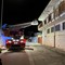 Caduta calcinacci da una palazzina: intervengono Vigili del Fuoco e Polizia Locale