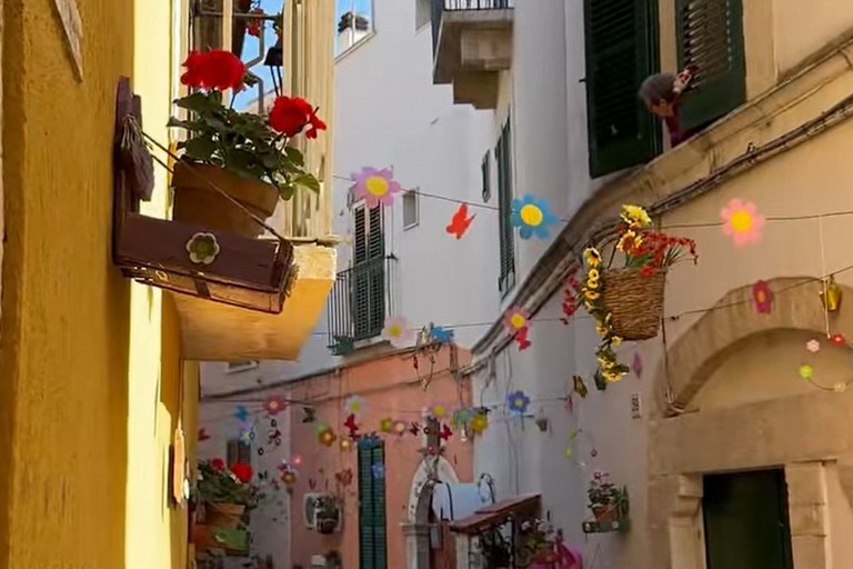 Via del Sasso. <span>Foto V.M. </span>