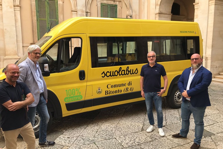 Scuolabus Bitonto