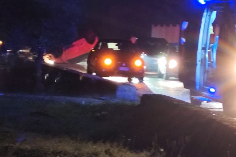 Auto ribaltata. <span>Foto F.C. </span>