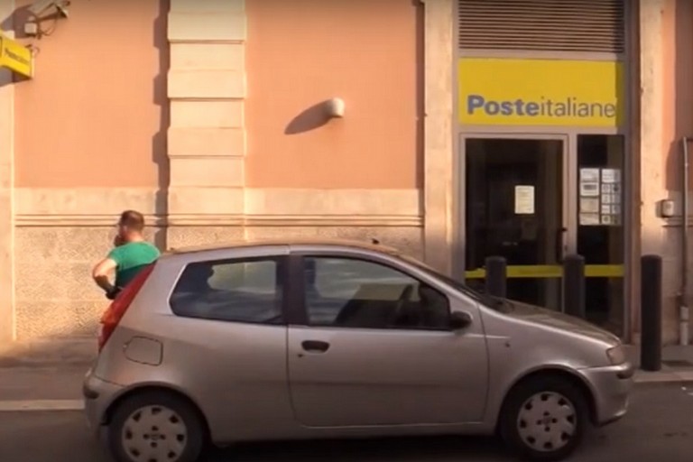 Ufficio Postale di via Crocifisso