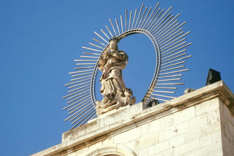 La statua dellImmacolata di Porta Baresana a Bitonto
