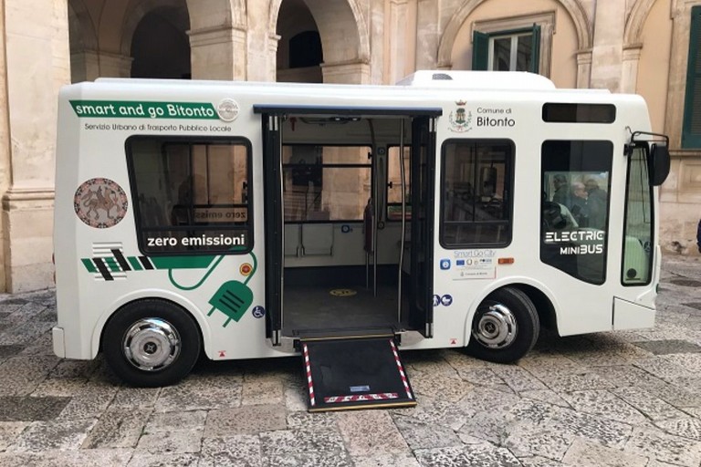 Minibus elettrico
