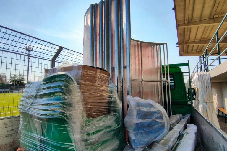 Nuove panchine stadio