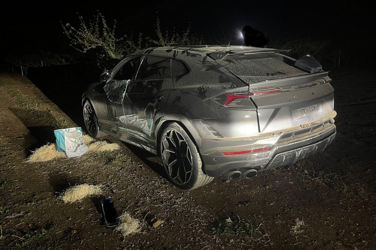 La Lamborghini ritrovata dalla Polizia di Stato