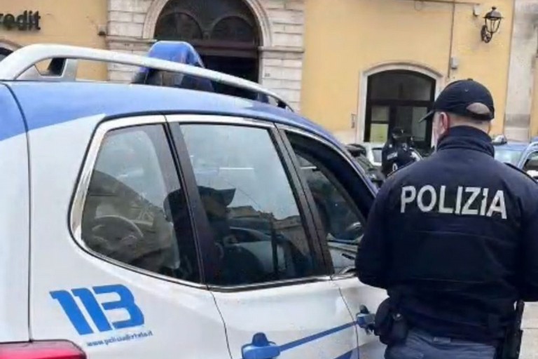 Controlli della Polizia di Stato rafforzati a Bitonto: identificate 567 persone