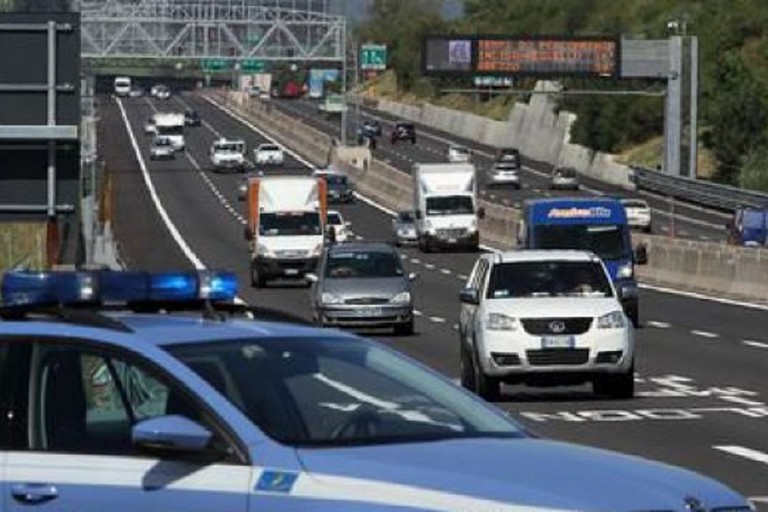 Polizia Autostradale in azione