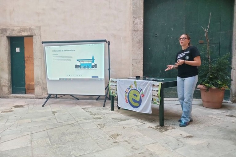 Presentazione velostazione