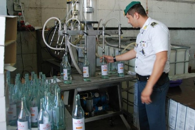 Sequestro di Alcool della GdF