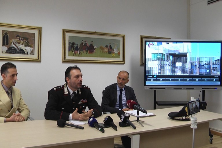 Tir rapinati e sequestrati. A capo della banda un 48enne di Bitonto